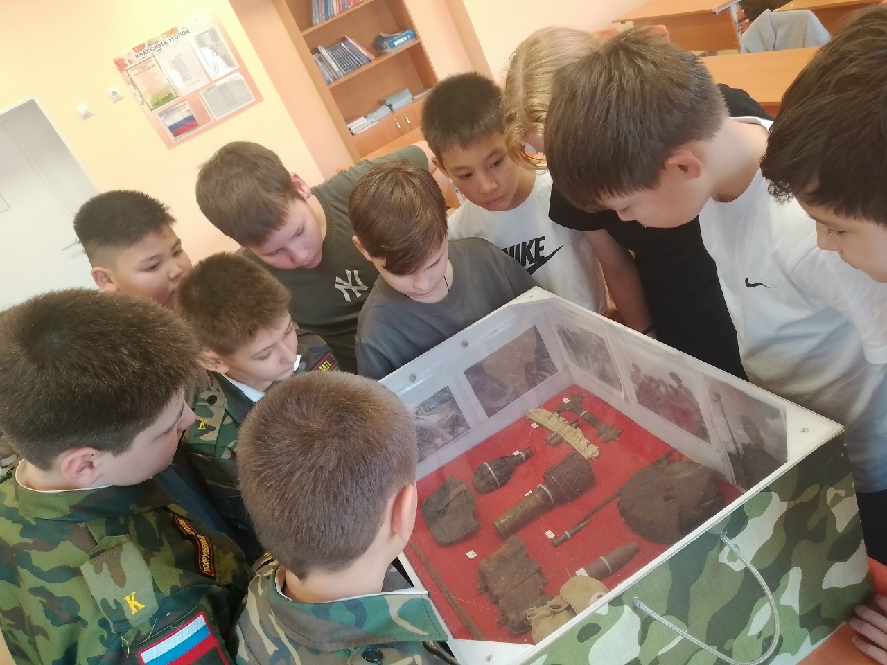 Чтобы помнить — нужно знать. Чтобы знать — нужно видеть.